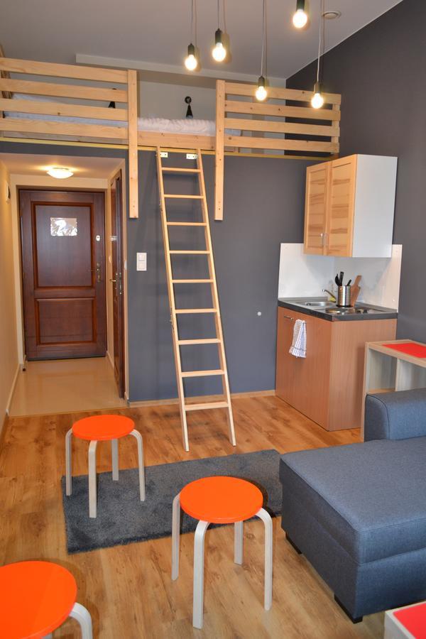 Smart Apart Hotel Krasków Exterior foto