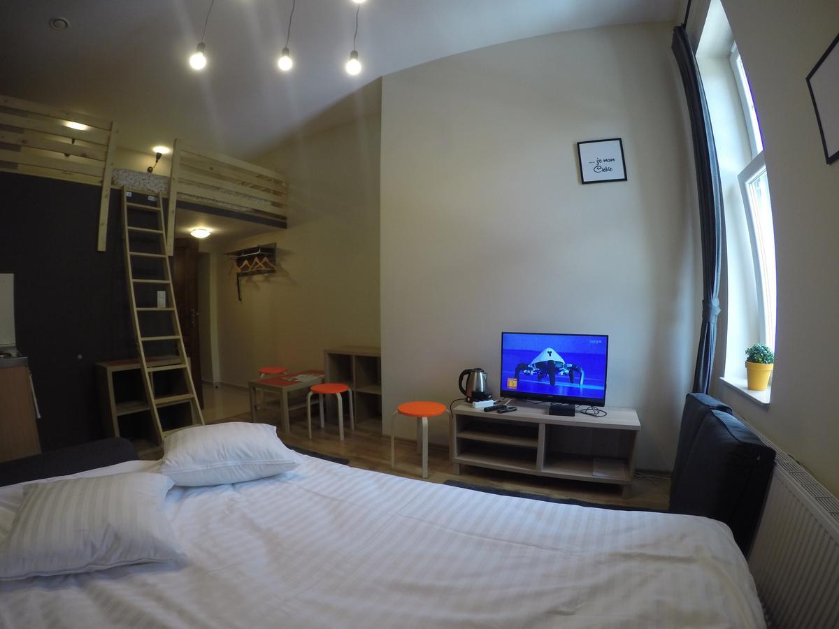 Smart Apart Hotel Krasków Exterior foto